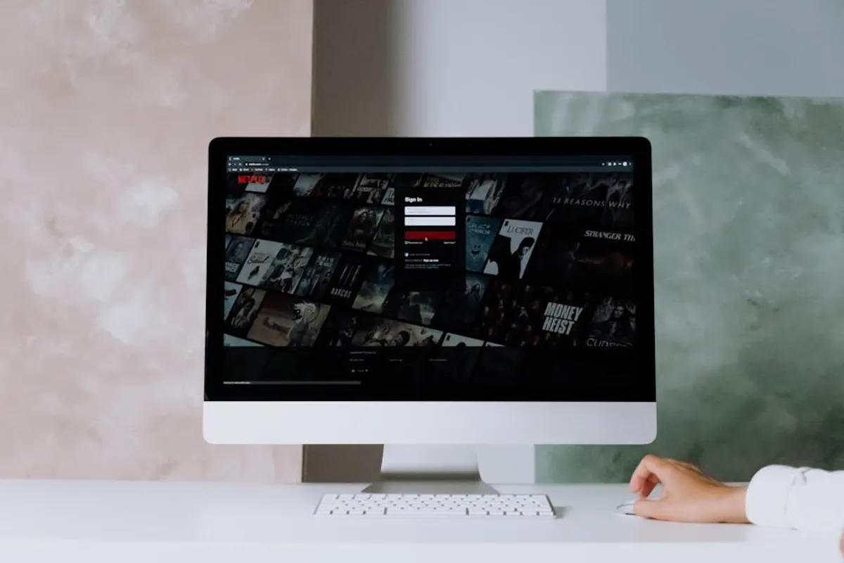 Crackle Review: What It Is, Features, Safety, and Alternatives