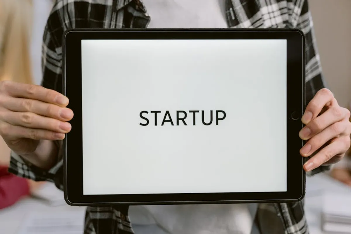 How Startups Use AI Tools to Save Time
